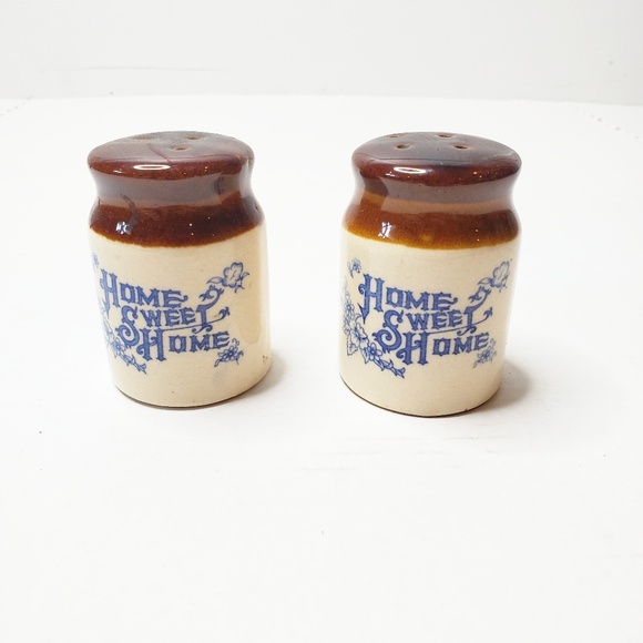 Vintage Other - Vtg Farmhouse Home Sweet Home Salt  Pepper Shakers